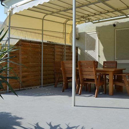 Apartments Buljan Baška Kamer foto