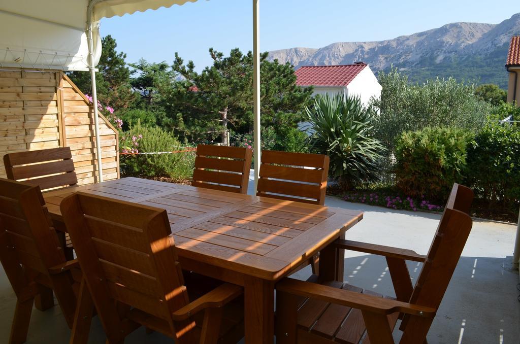 Apartments Buljan Baška Kamer foto