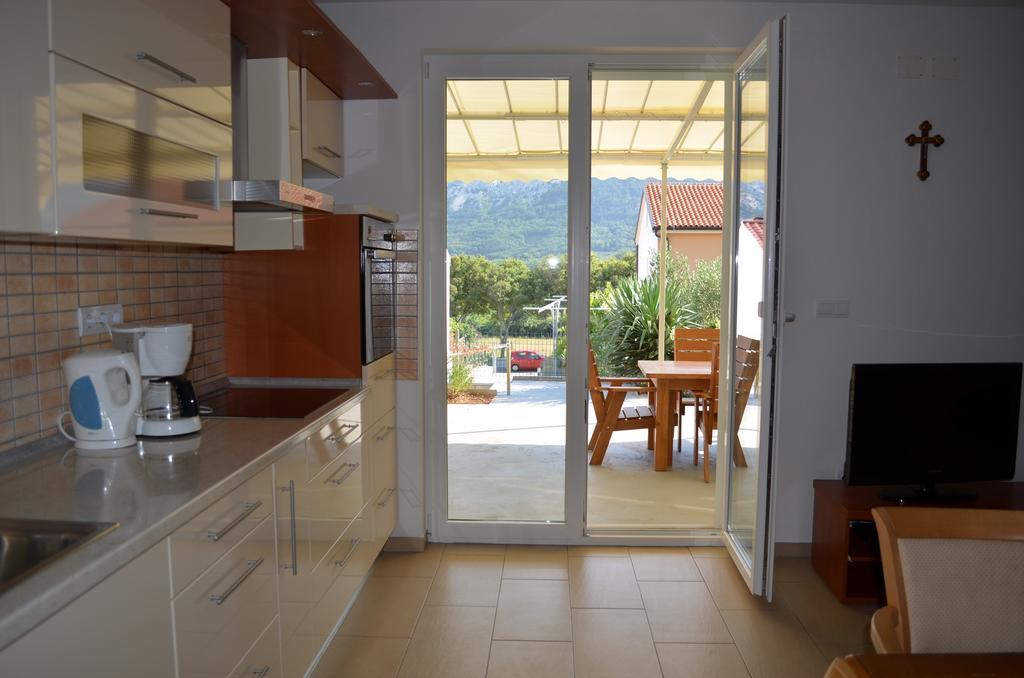 Apartments Buljan Baška Kamer foto