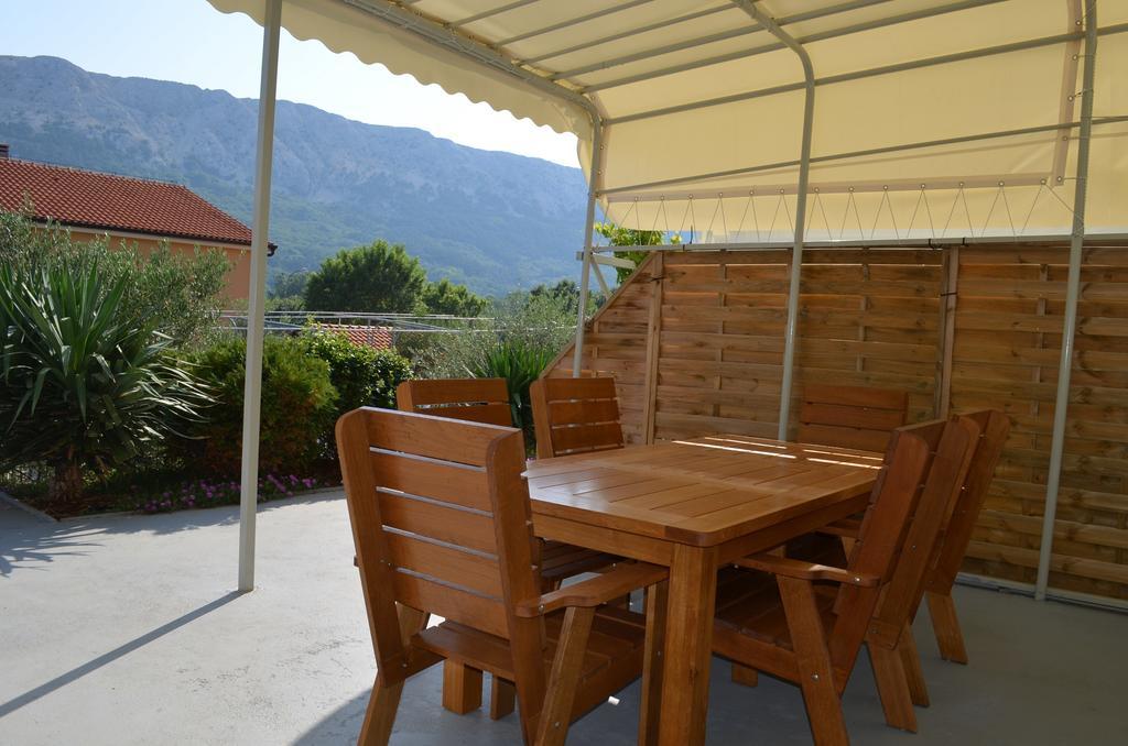 Apartments Buljan Baška Kamer foto
