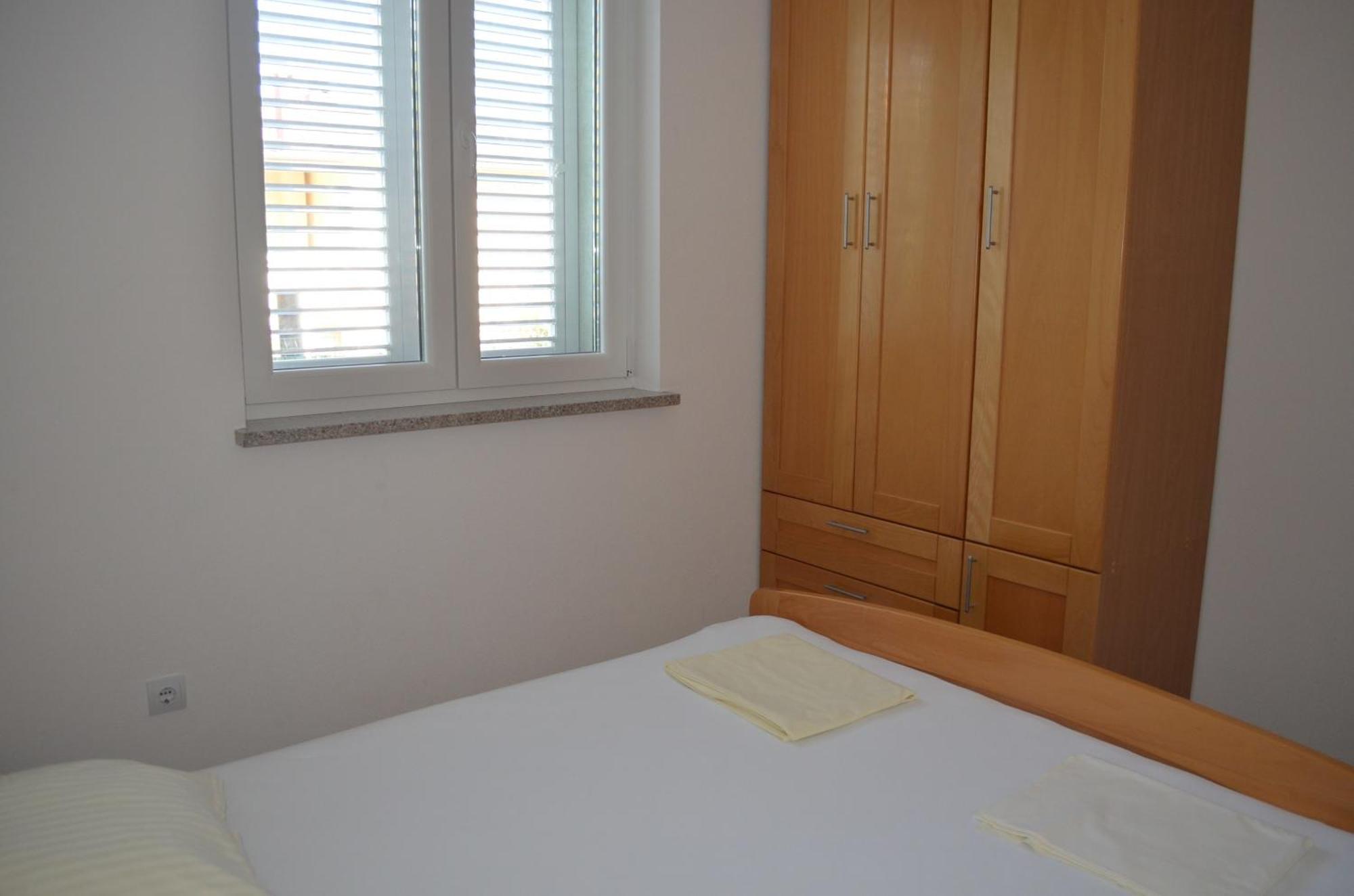 Apartments Buljan Baška Kamer foto