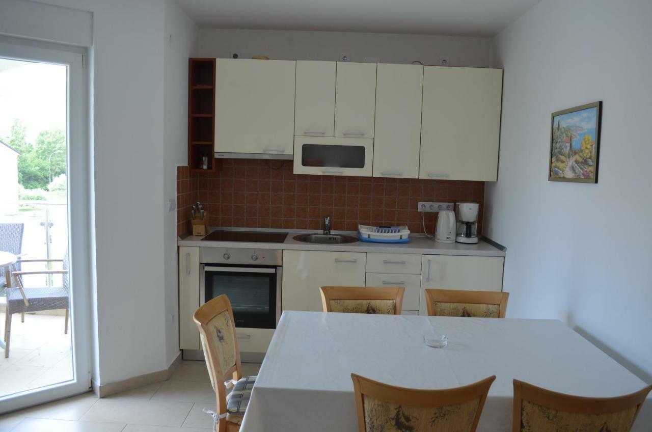 Apartments Buljan Baška Buitenkant foto
